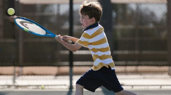 Foto de los mejores campamentos Tenis en Aula Viajera