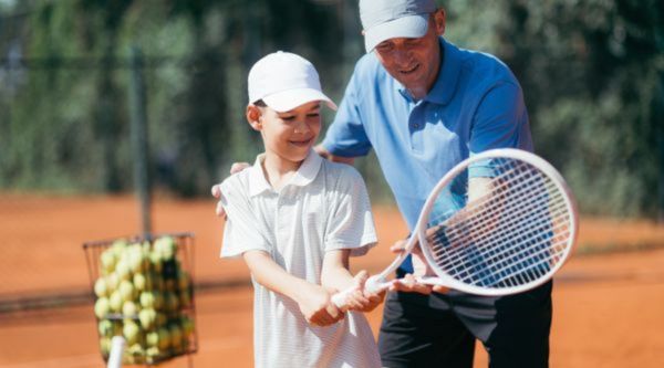 Mejores campamentos Tenis en la web de Aula Viajera
