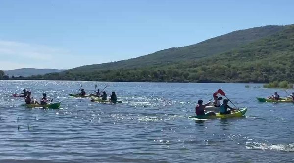Experiencia de piragüismo y rafting para colegios en La Pinilla (5)