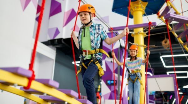 actividades multiaventura para colegios en Menorca