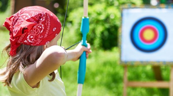 Clase de sexto de Primaria disfrutando de actividades adaptadas a su edad en Guipúzcoa 
